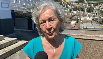 Dona Maria, mãe da jornalista Susana Naspolini.