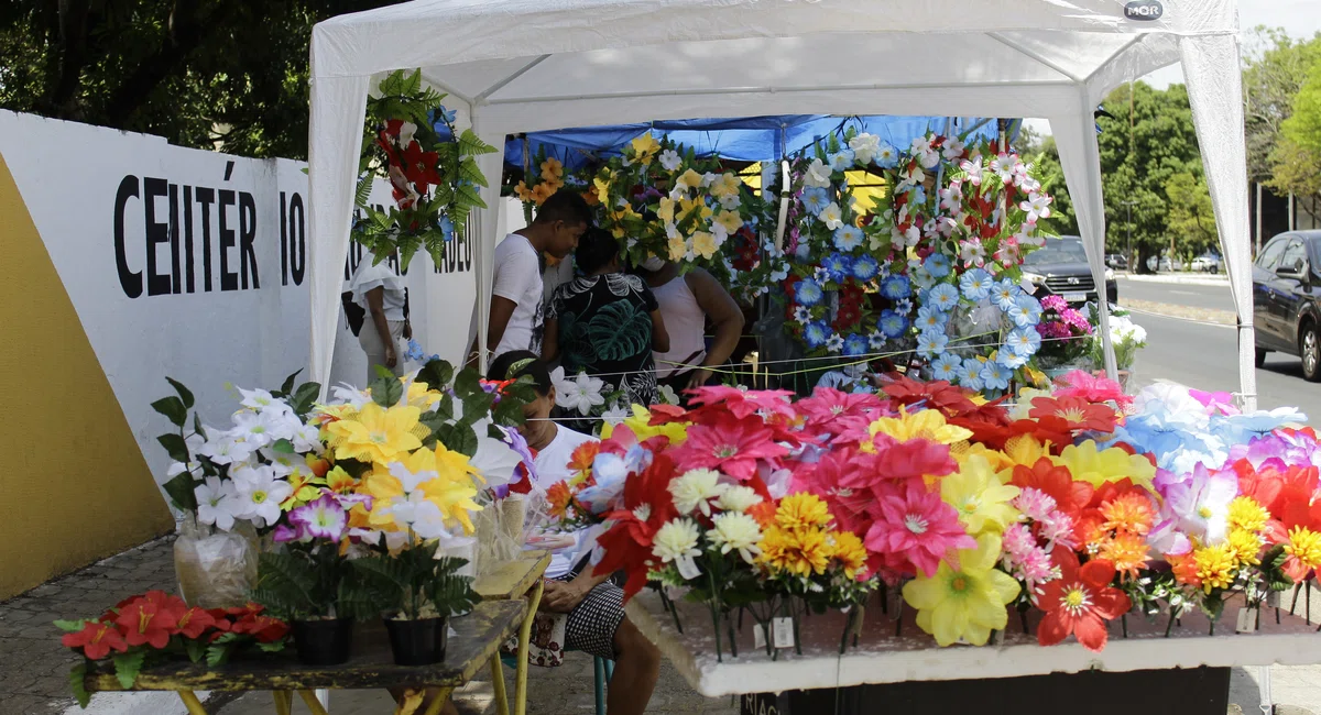 Cemitério São Judas Tadeu - Dia dos Finados