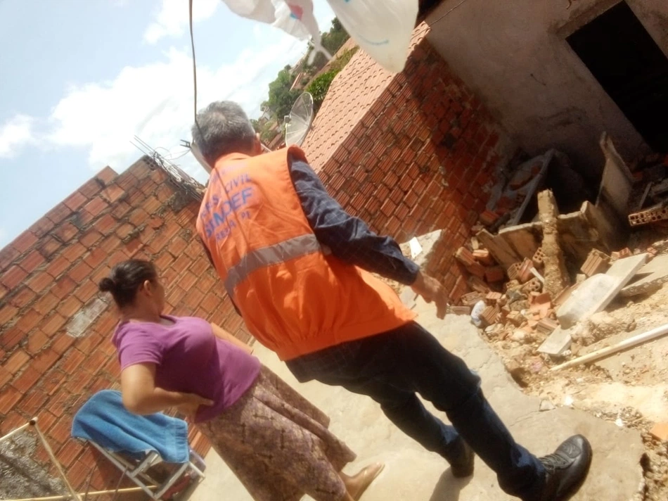 Deslizamento de terra no bairro Santo Antônio em Teresina.