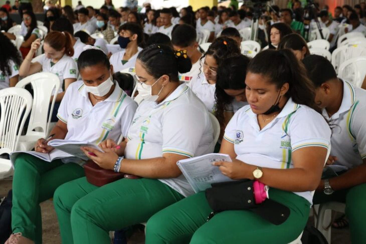 Escolas fazem caravana para revisão Pré-Enem Seduc em Altos