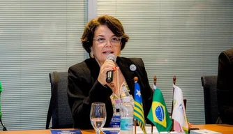 Alzenir Porto.