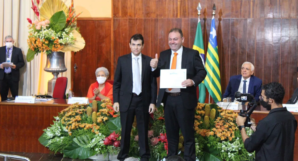 Rafael Fonteles é diplomado governador do Piauí pelo TRE