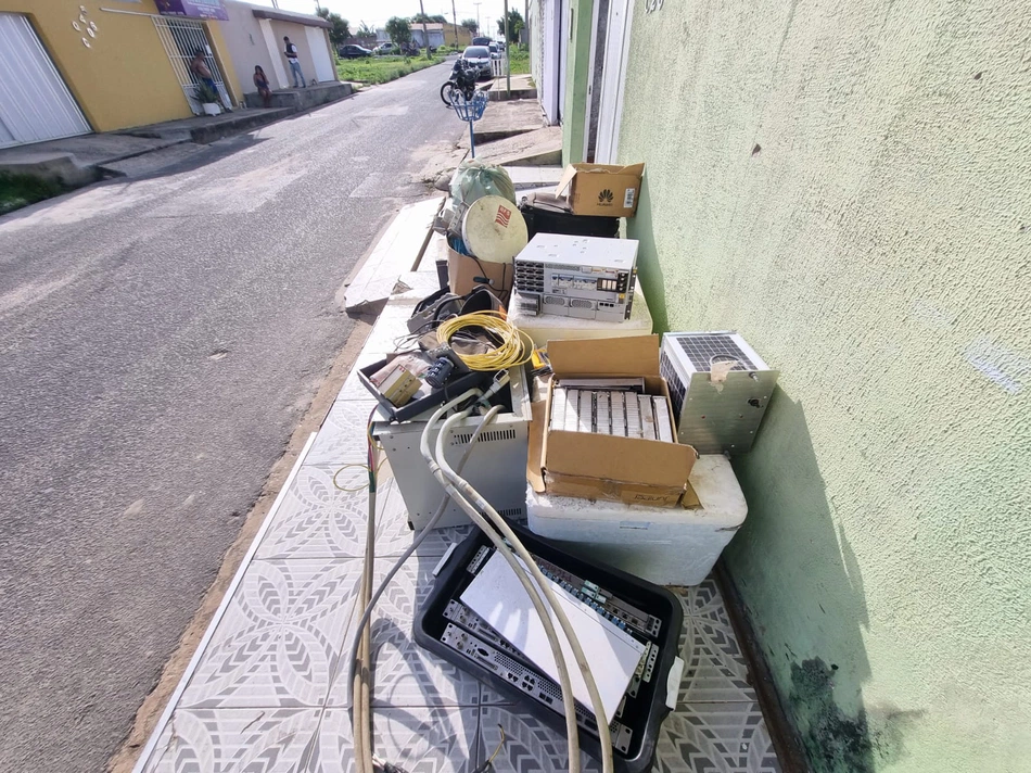 Material apreendido na operação