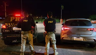 PRF recupera veículo em Bom Jesus.