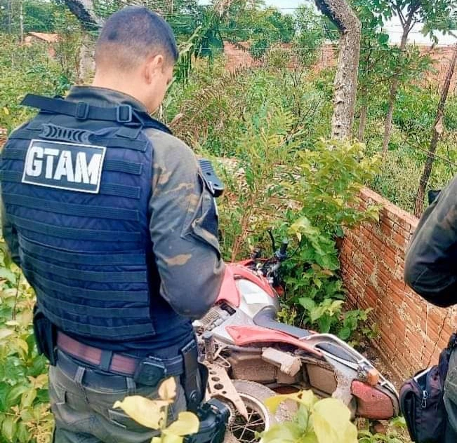 Moto recuperada em matagal em Timon