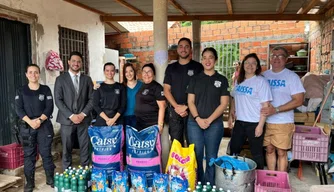 Detentos produzem ração para alimentar animais resgatados