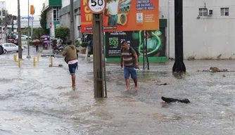 Alagamento na Homero Castelo Branco