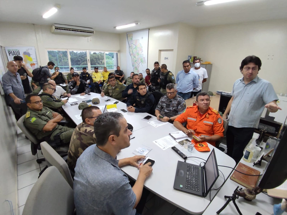 DGO realiza reunião para debate da segurança no Corso.