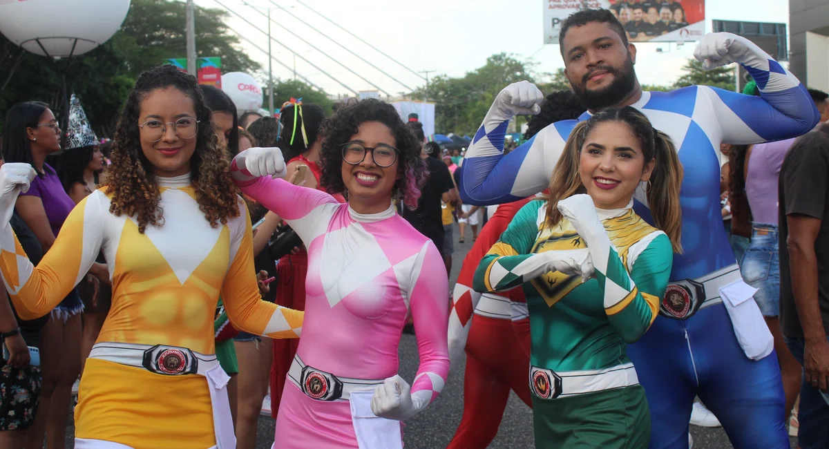 Corso 2023 - Fantasias de Power Ranger