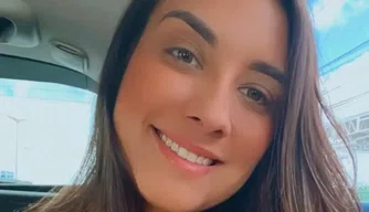 Flávia Cristina Wanzeler, estudante de medicina.