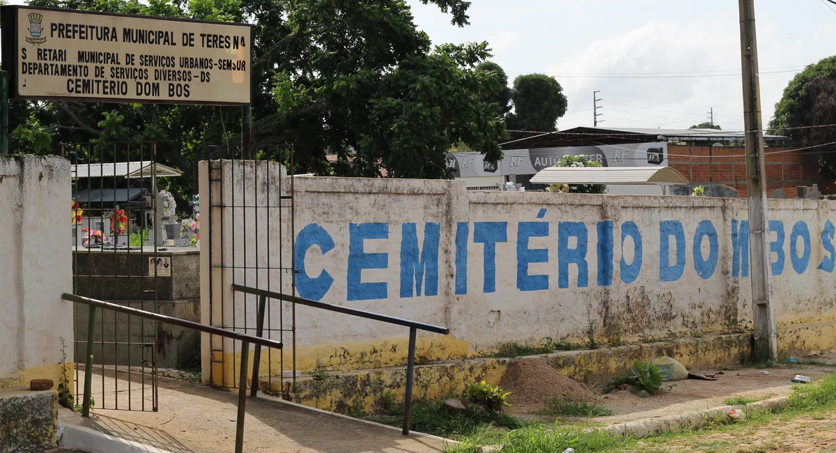 Cemitério Dom Bosco