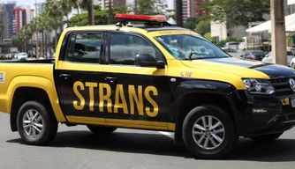 Viatura da STRANS