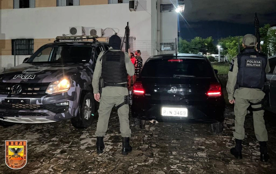 Polícia Militar prende suspeitos de cometer assaltos em Teresina