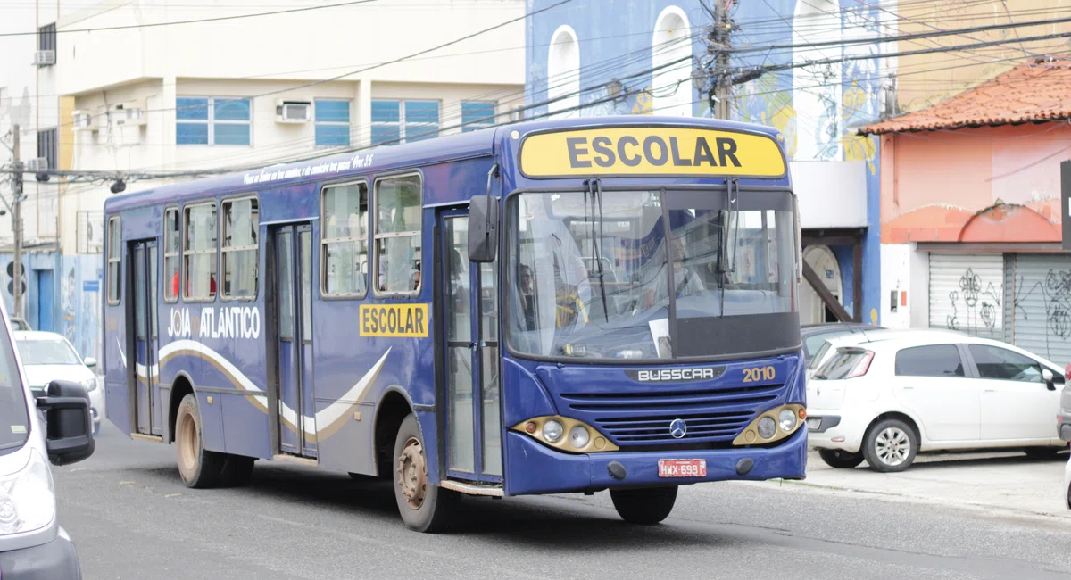 Segundo dia de greve de motoristas e cobradores