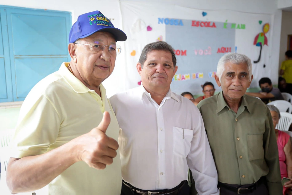 Dr. Pessoa autoriza restauração da Avenida Professor Camilo Filho