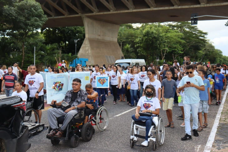 Caminhada Azul