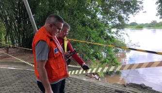 secretário da Defesa Civil Municipal, Carlos Ribeiro,