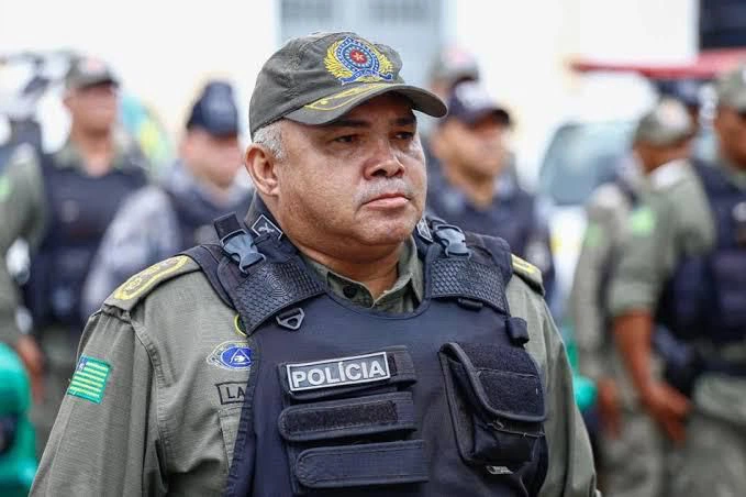 Coronel da PM, RR Lacerda.