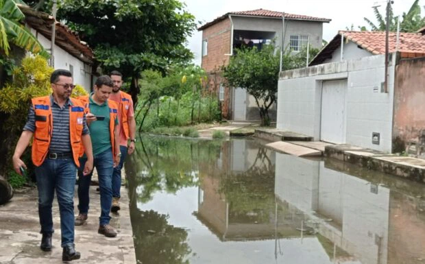 Visita técnica as regiões atingidas