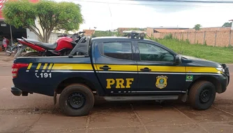 Motocicleta apreendida pela PRF-PI em Batalha.