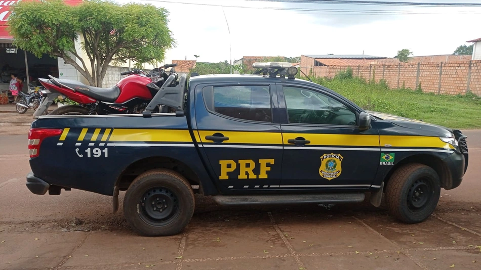 Motocicleta apreendida pela PRF-PI em Batalha.