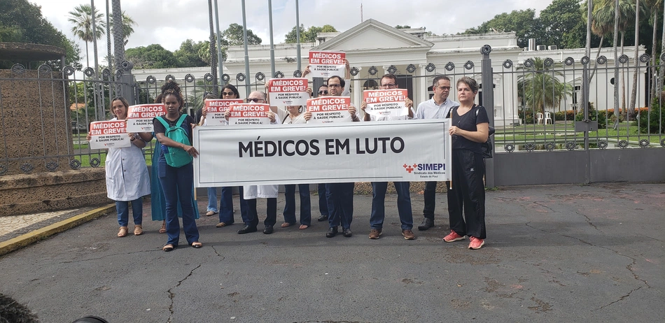 Protesto de médicos em Teresina