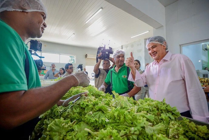 Wellington Dias visita Banco de Alimentação da Ceasa de Teresina