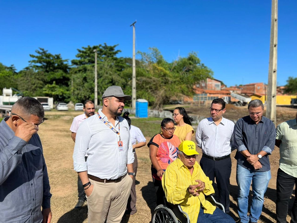 Dr.Pessoa e equipe técnica