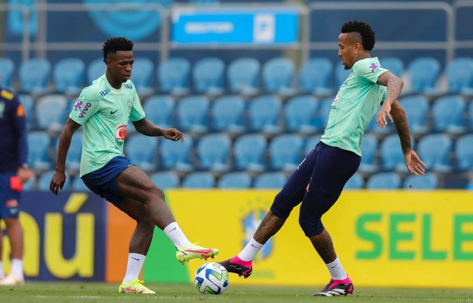 Seleção brasileira em treino na Espanha.