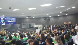 Manifestação na Câmara Municipal de Teresina