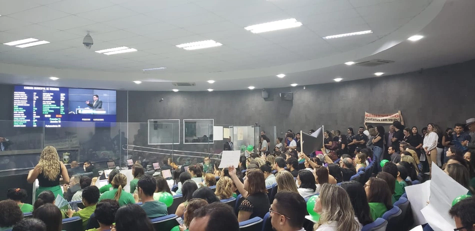 Manifestação na Câmara Municipal de Teresina