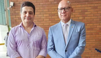 Franzé Silva é sabatinado por pré-candidatos do Patriota em Teresina.