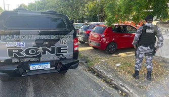 Polícia Militar recupera carro roubado no bairro Buenos Aires