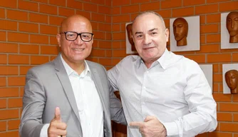 Franzé Silva recebe apoio do ex-deputado Henrique Rebelo.