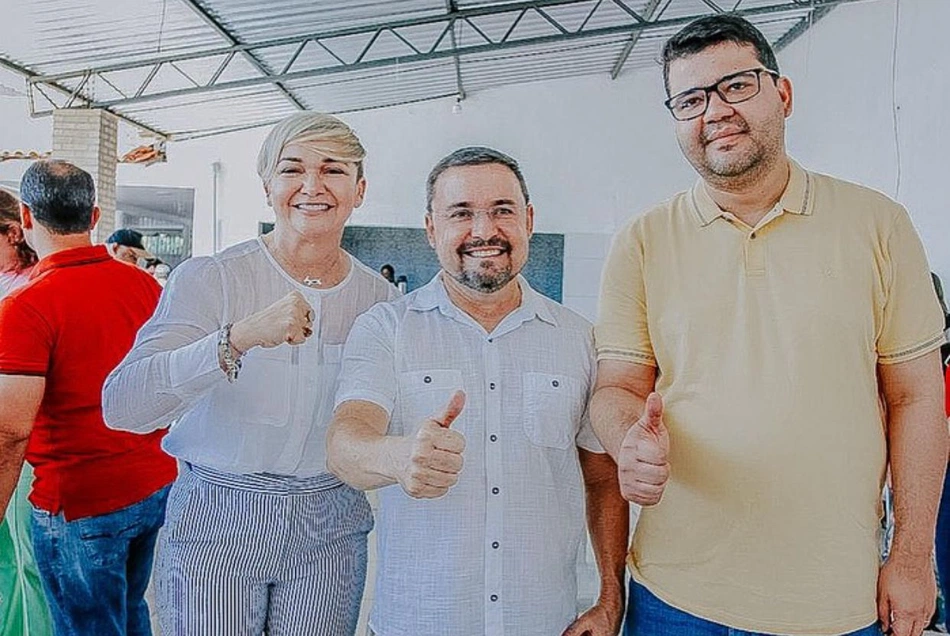 Fábio Novo recebe apoio de Major Elizete Lima.