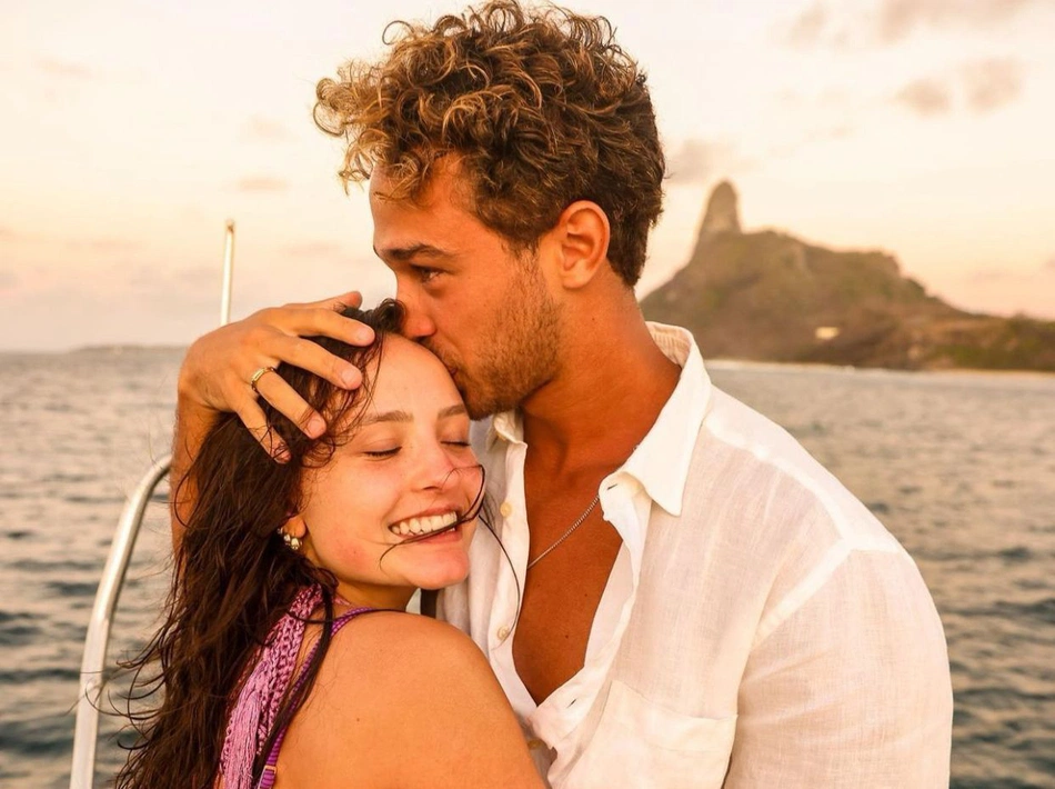 Larissa Manoela e André Luíz