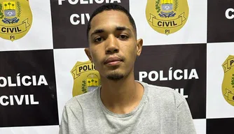 Suspeito preso pela Polícia Civil em Teresina.