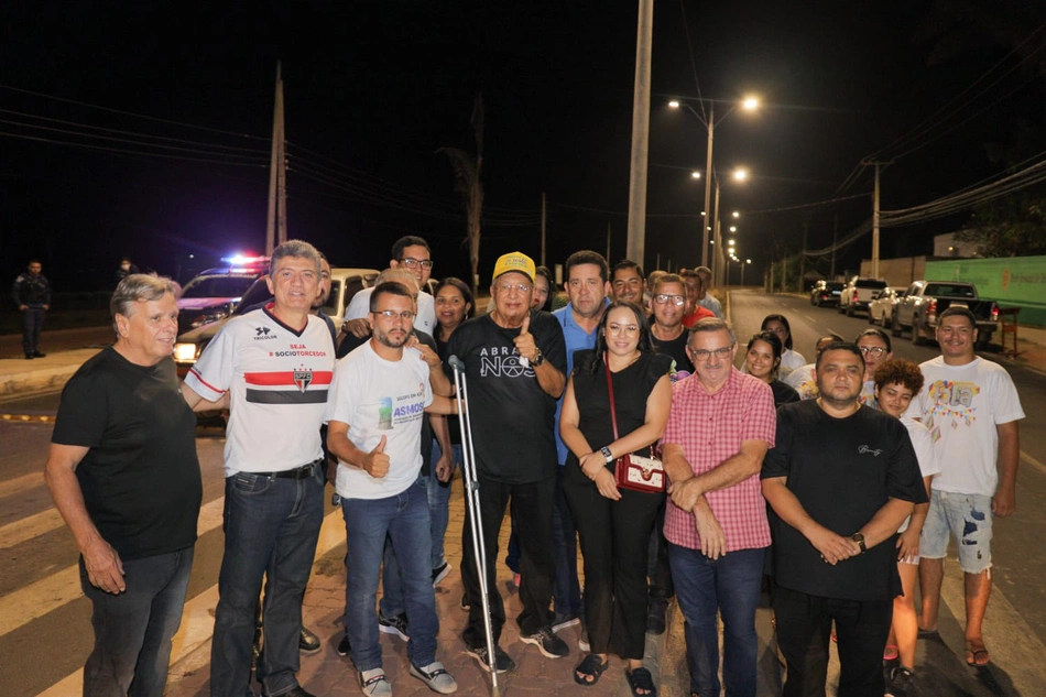 Dr Pessoa participa de entrega da iluminação Avenida Presidente Kennedy.