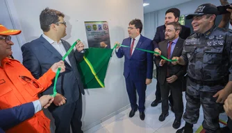 Rafael inaugura 1ª Unidade Integrada de Segurança em Teresina