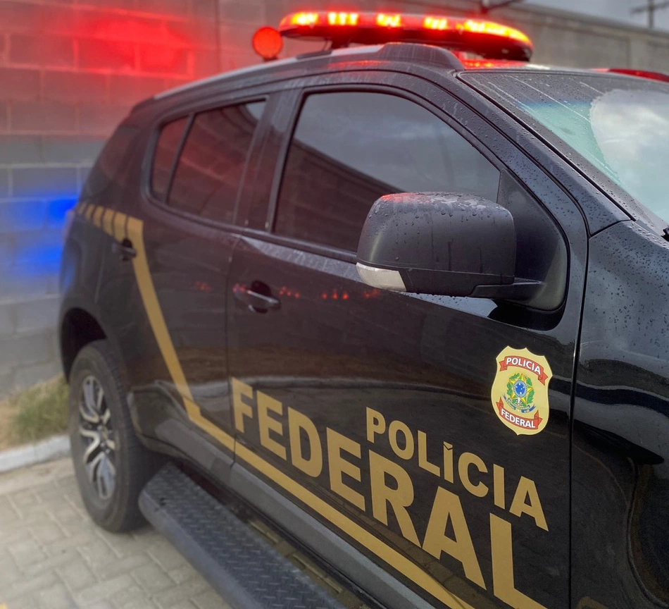 Carro da Polícia Federal