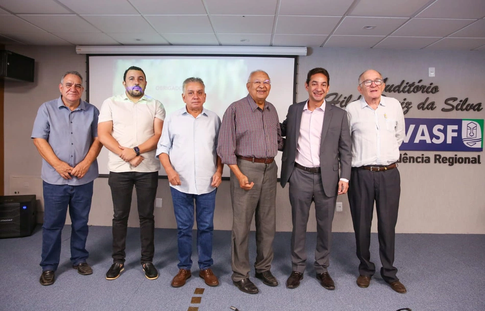 Dr. Pessoa busca parceria para projeto de Integração das Bacias dos Rios Parnaíba e Poty.