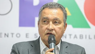 Ministro da Casa Civil, Ruy Costa.