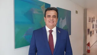 Deputado Henrique Pires.