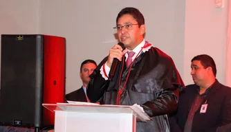 Cerimônia de recondução de Cleandro Moura ao cargo de Procurador-Geral