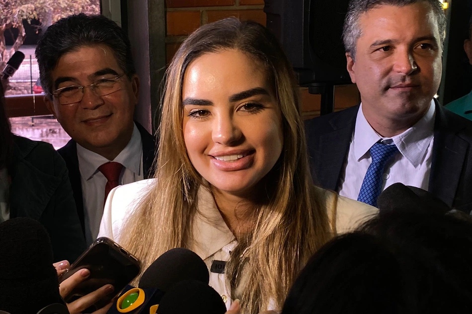 Bárbara do Firmino declara apoio a Fábio Novo