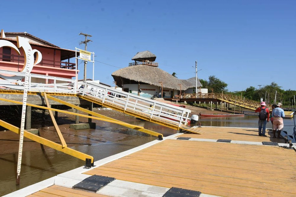 Rafael Fonteles inaugura obras em Ilha Grande