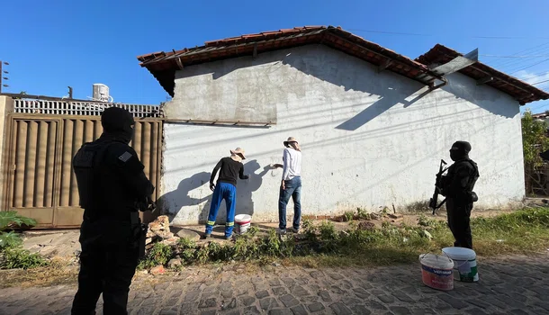 DRACO remove pichações com símbolos de facções em Teresina