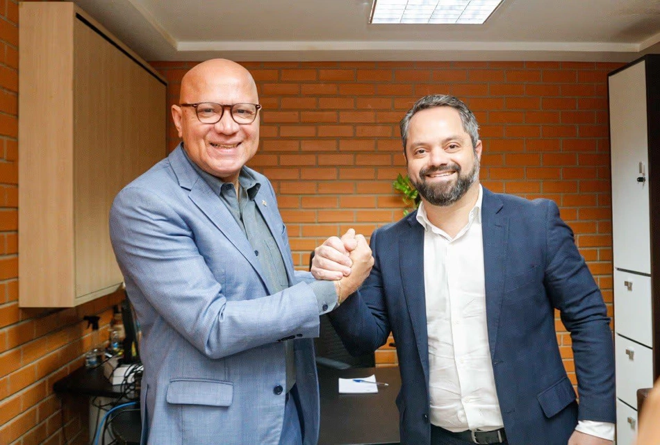 Deputado estadual Franzé Silva e o secretário de Governo Marcelo Nolleto.