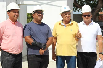 Prefeito Dr. Pessoa visita obra de creche no bairro Promorar