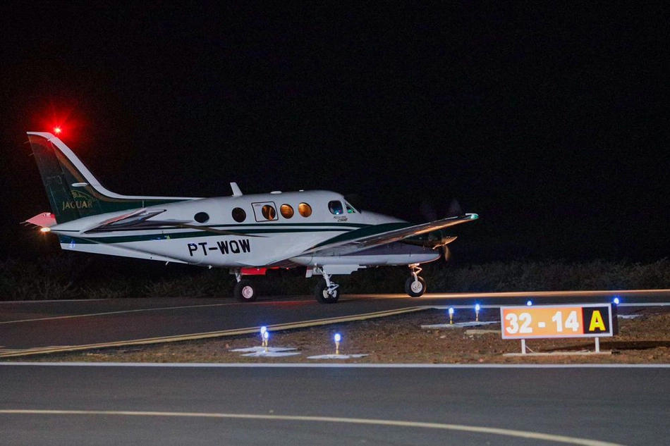 Primeiro voo noturno no aeroporto de Picos